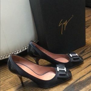 Giuseppe Zanotti pumps